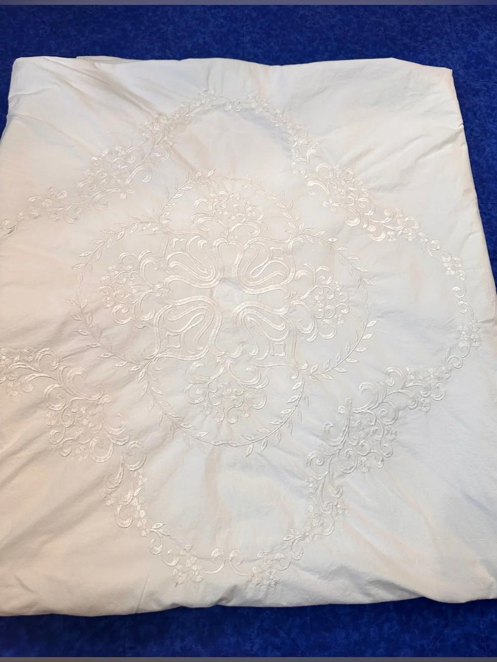 Hotel Collection Full/Duvet Cover 100% Cotton White Embroidered Cottage Core